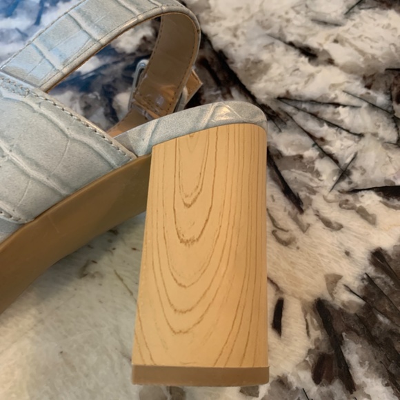 LC Lauren Conrad  Matcha‎ high heeled sandals. Worn twice. Excellent condition - Picture 6 of 6